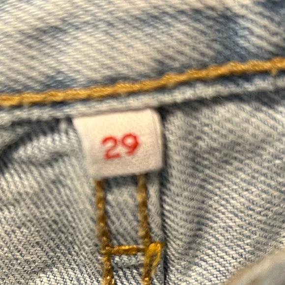 Levi Strauss Distressed Light Wash Jeans – Size 29 - Picture 6 of 6